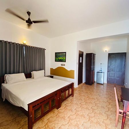 Karma Beach Resort Ковалам Экстерьер фото