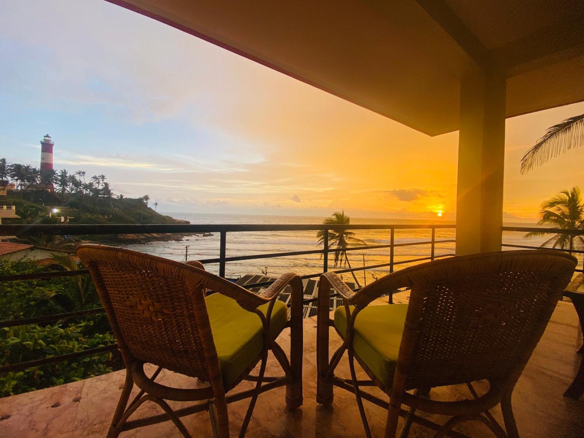 Karma Beach Resort Ковалам Экстерьер фото