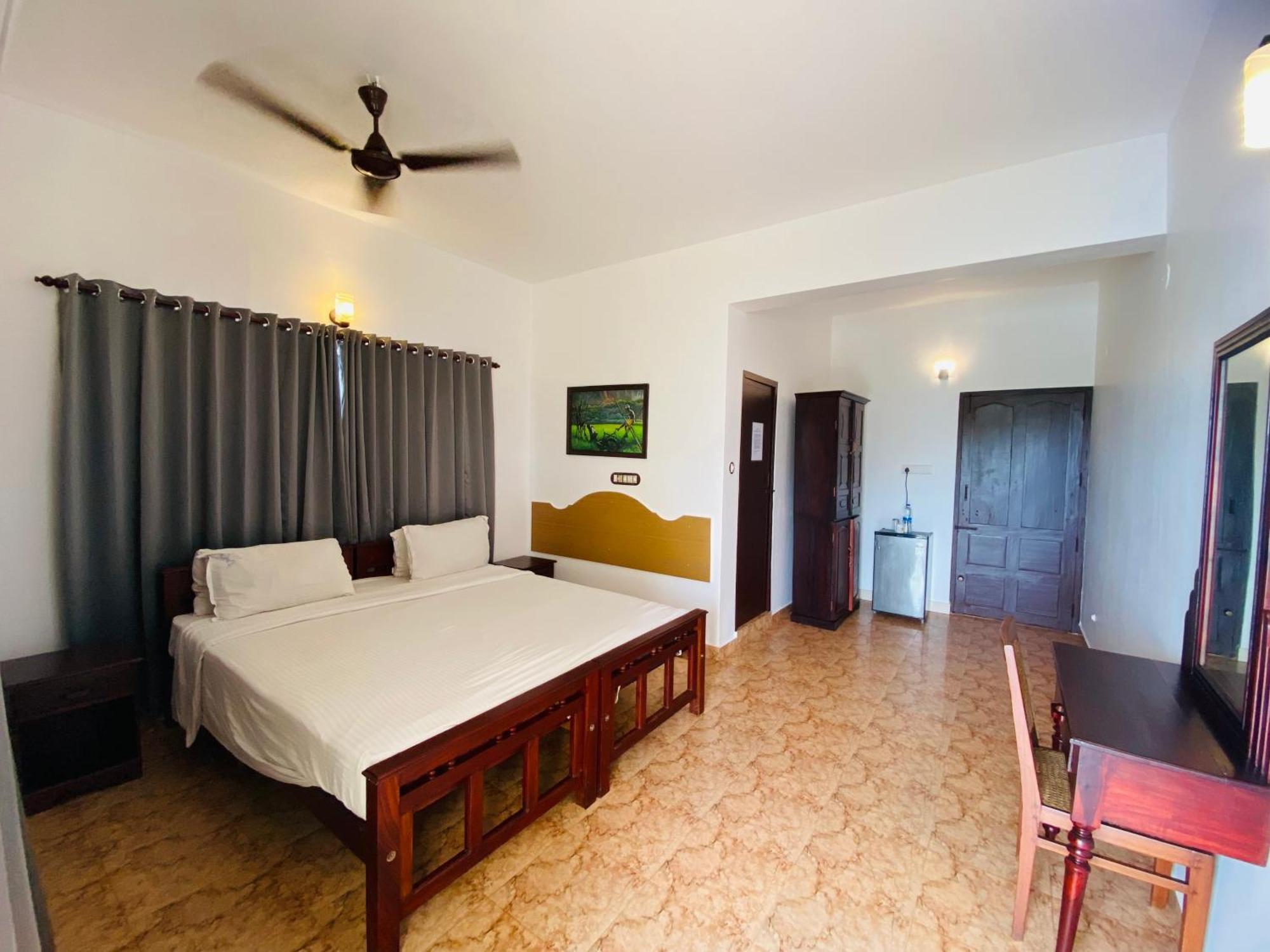 Karma Beach Resort Ковалам Экстерьер фото